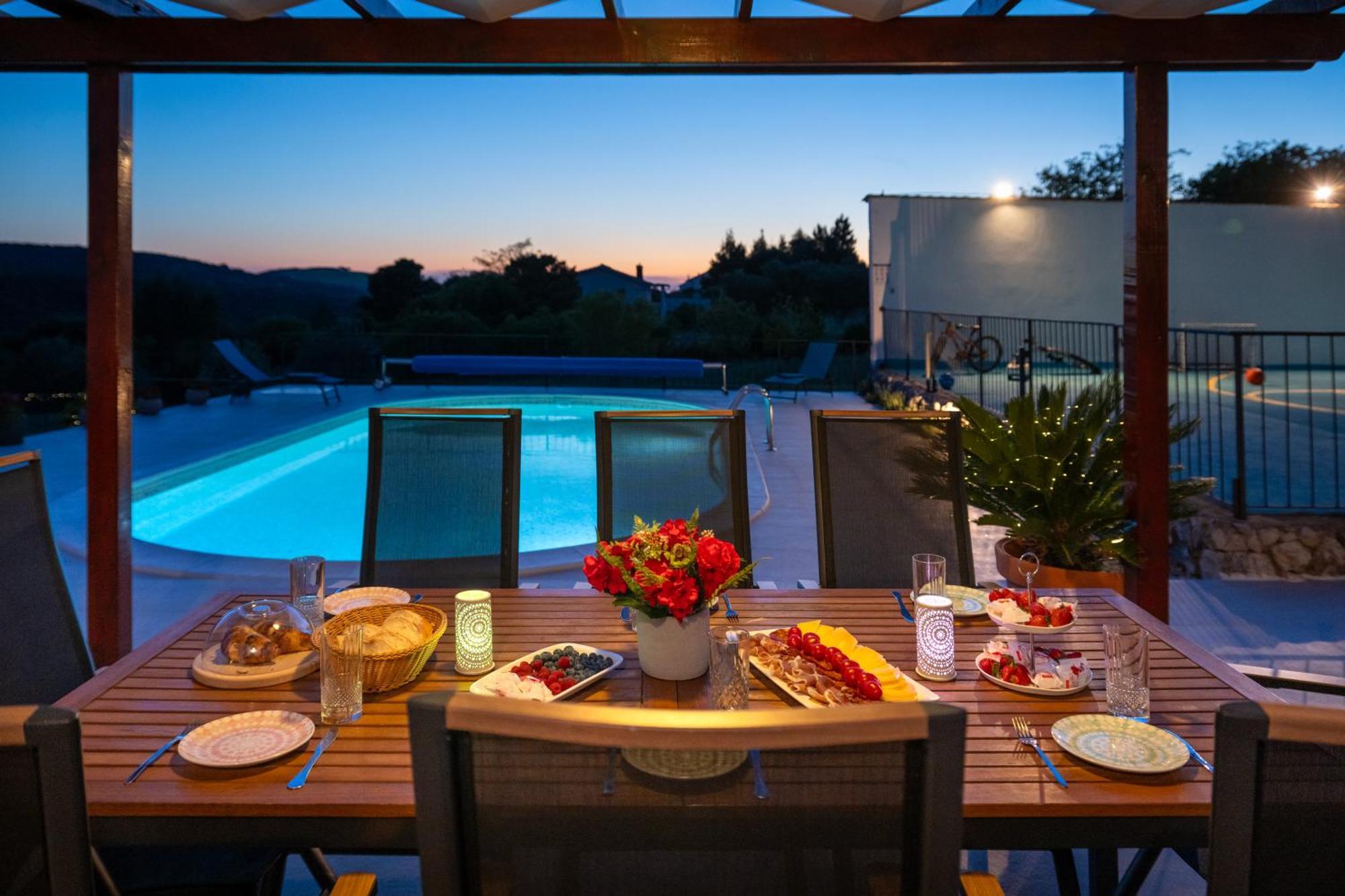 Villa Plenca - Heated Pool ! Шибеник Екстер'єр фото